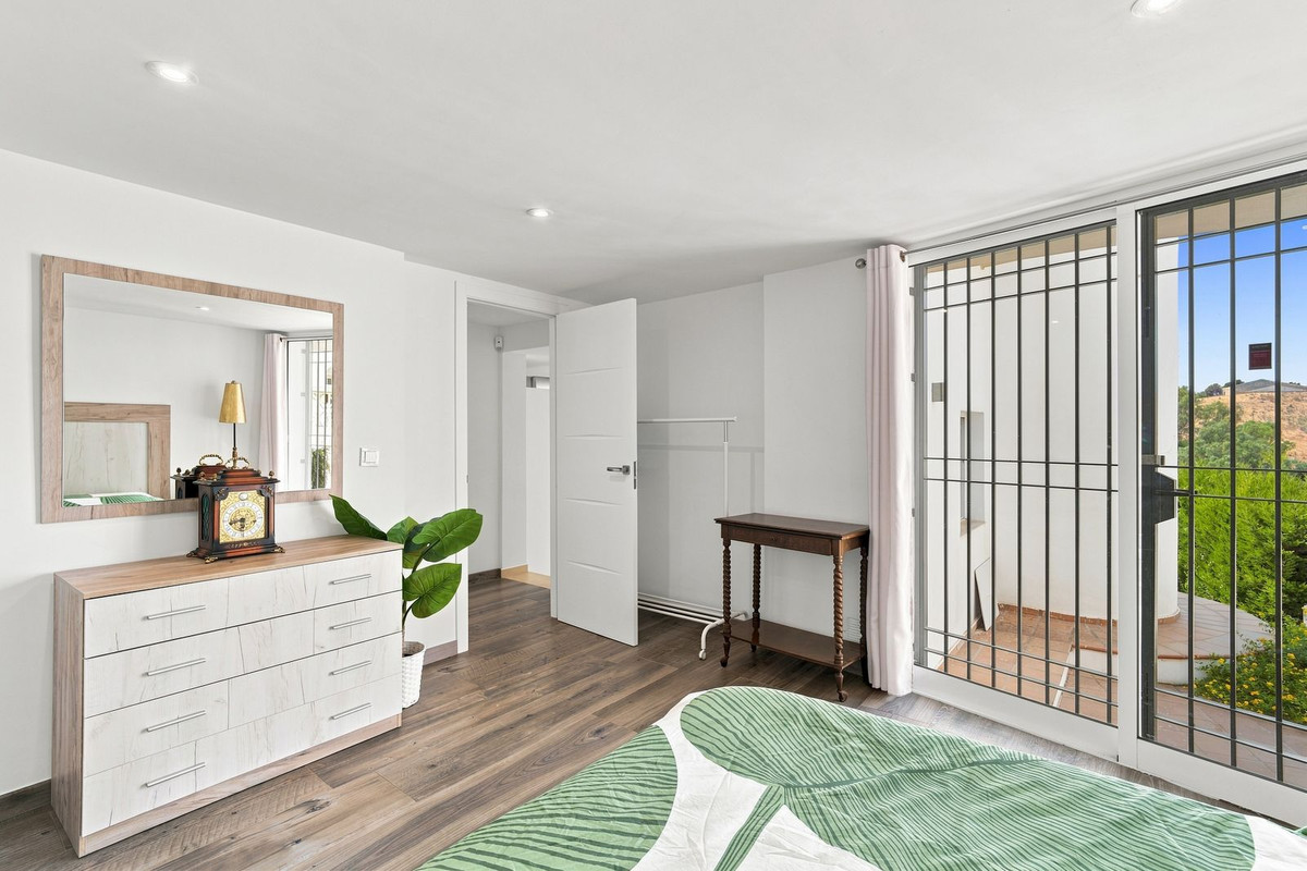 Appartement te koop in Mijas | 6 slaapkamers H5448232