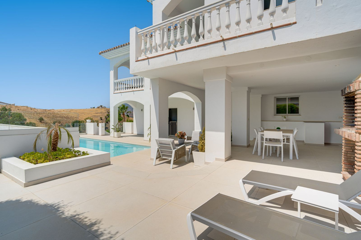 Appartement te koop in Mijas | 6 slaapkamers H5448232