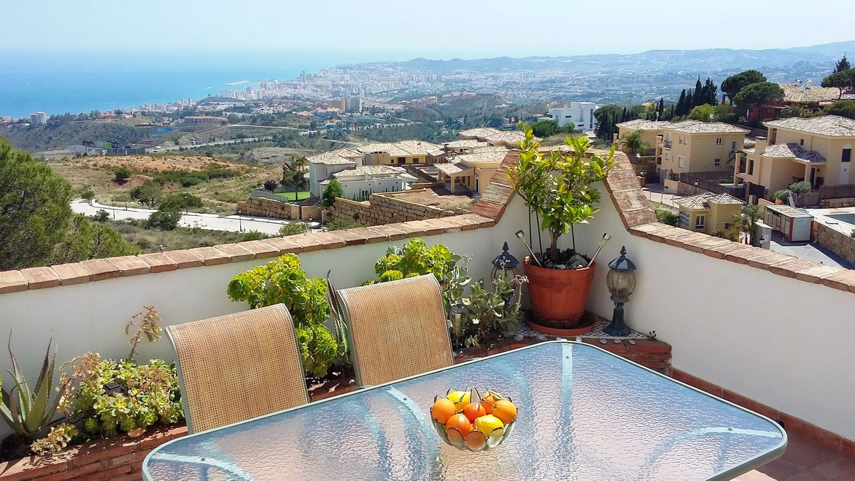 Penthouse te koop in Mijas | 3 slaapkamers H5478082