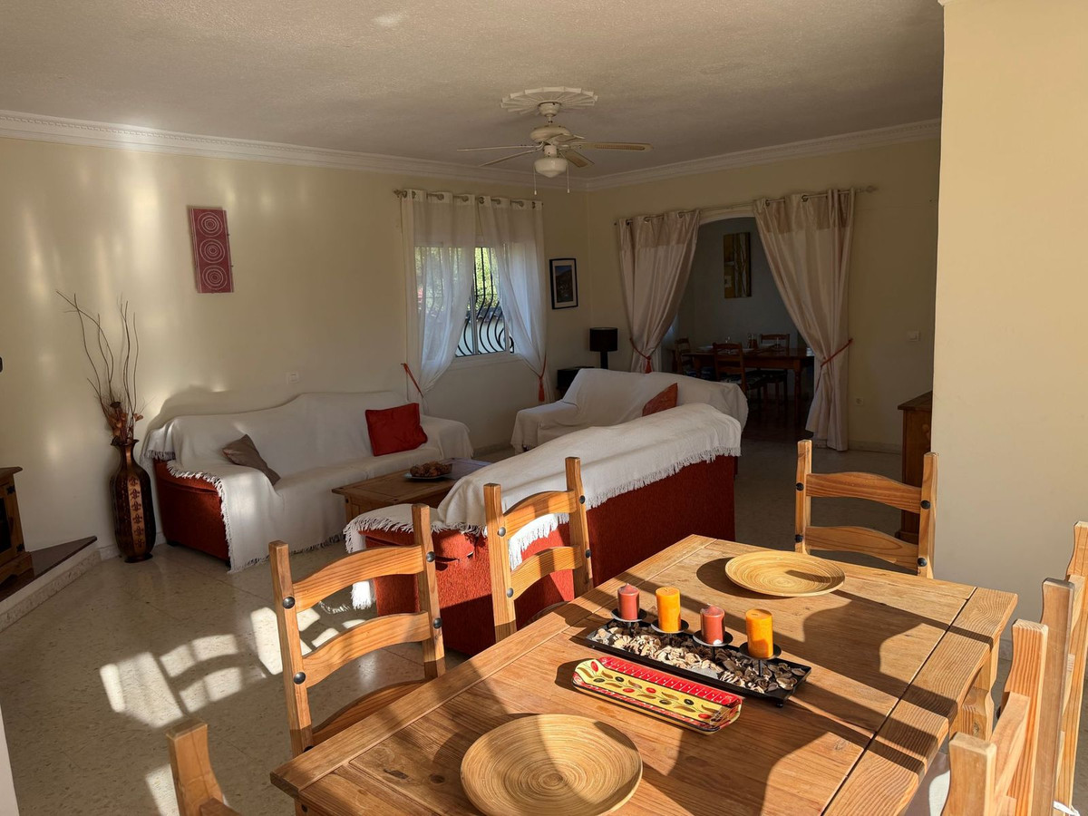Geschakelde Woning te koop in Mijas | 4 slaapkamers H5526460