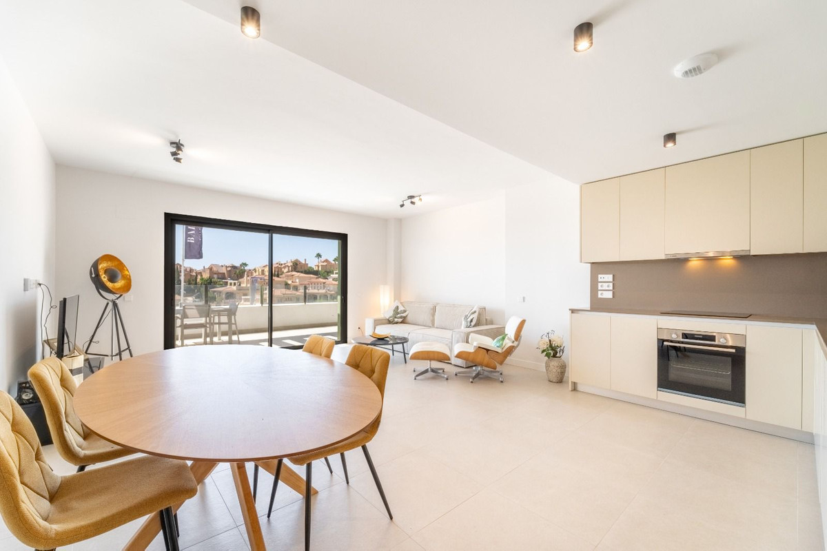 Appartement te koop in Mijas Costa | 3 slaapkamers H4827079