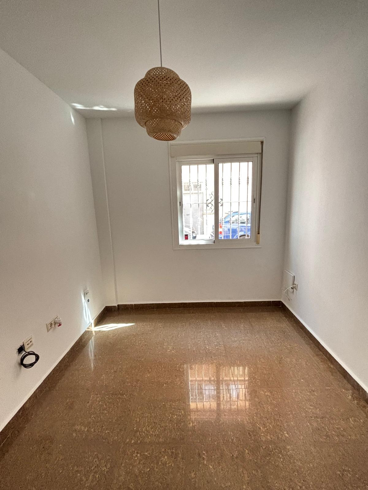 Begane grond appartement in Las Lagunas-5