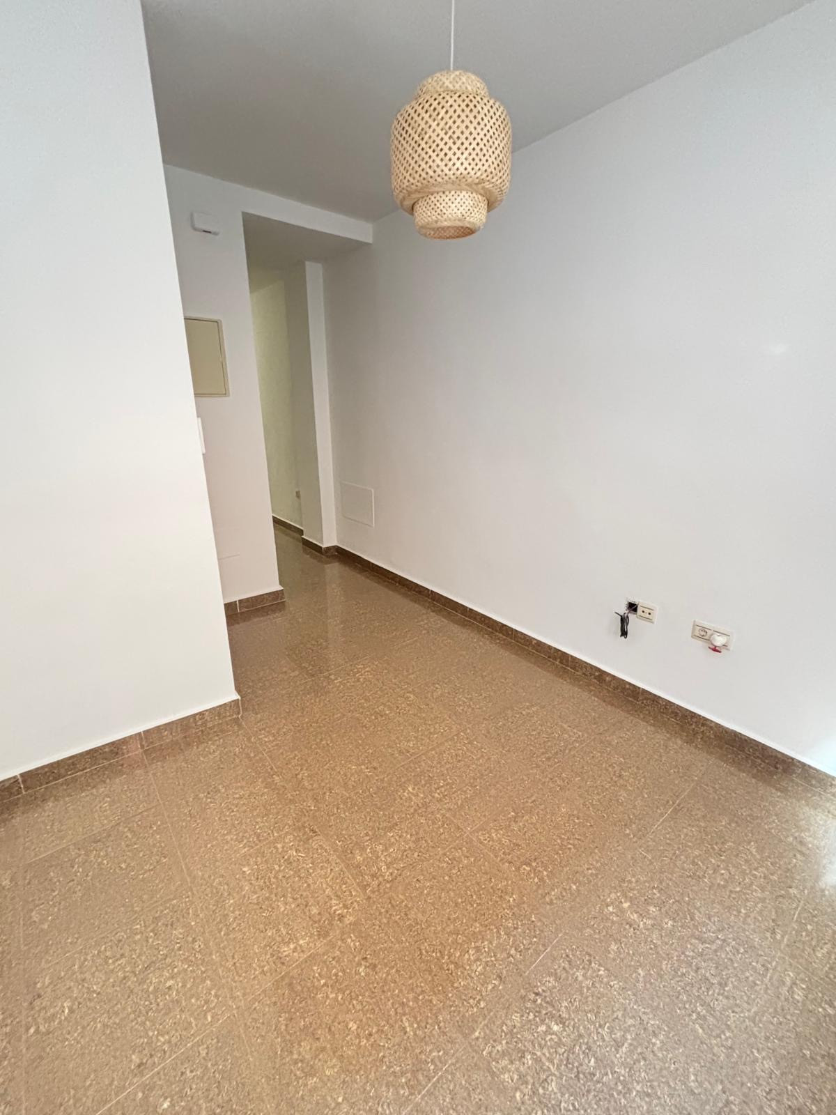 Begane grond appartement in Las Lagunas-8
