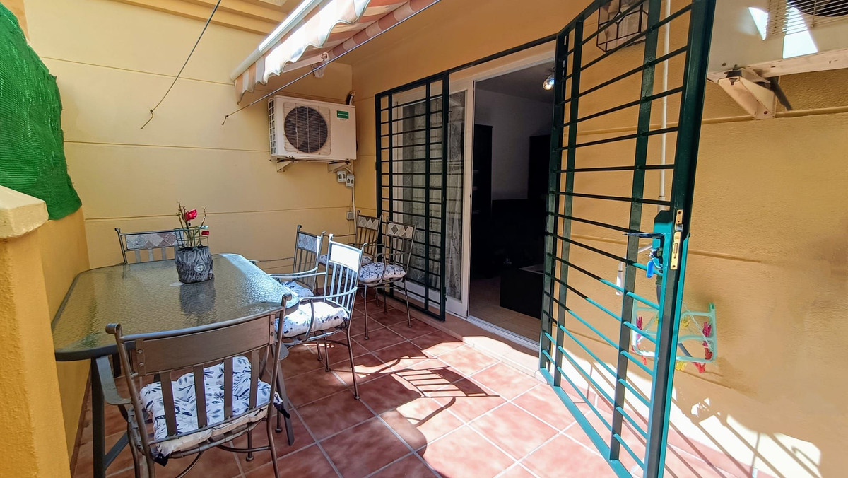 Begane grond appartement in Mijas Costa-21
