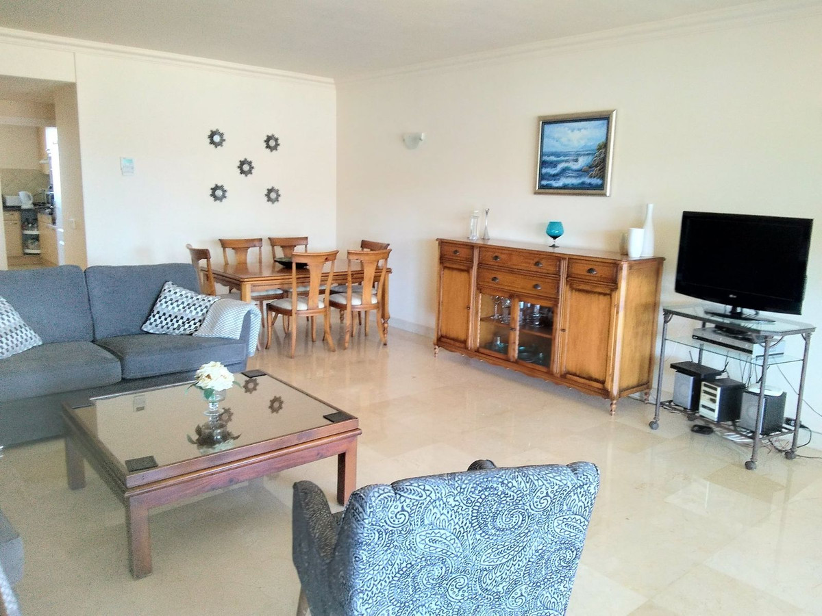 Appartement te koop in Mijas Costa | 2 slaapkamers H5072878