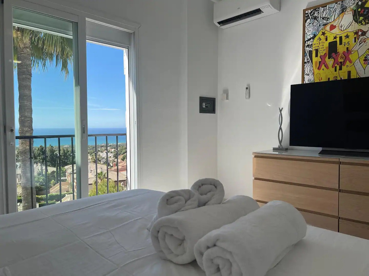 Appartement te koop in Calahonda | 4 slaapkamers H5076535