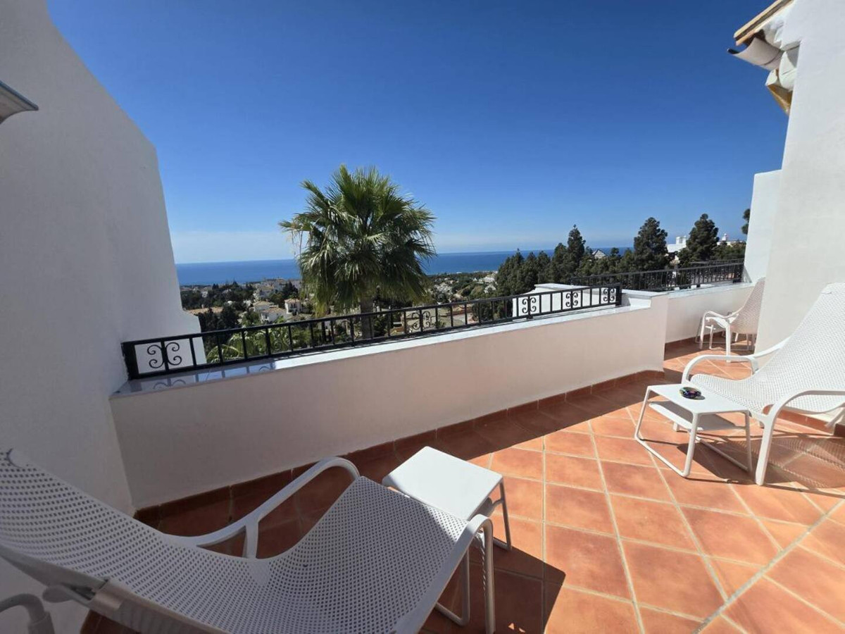 Appartement te koop in Calahonda | 4 slaapkamers H5076535
