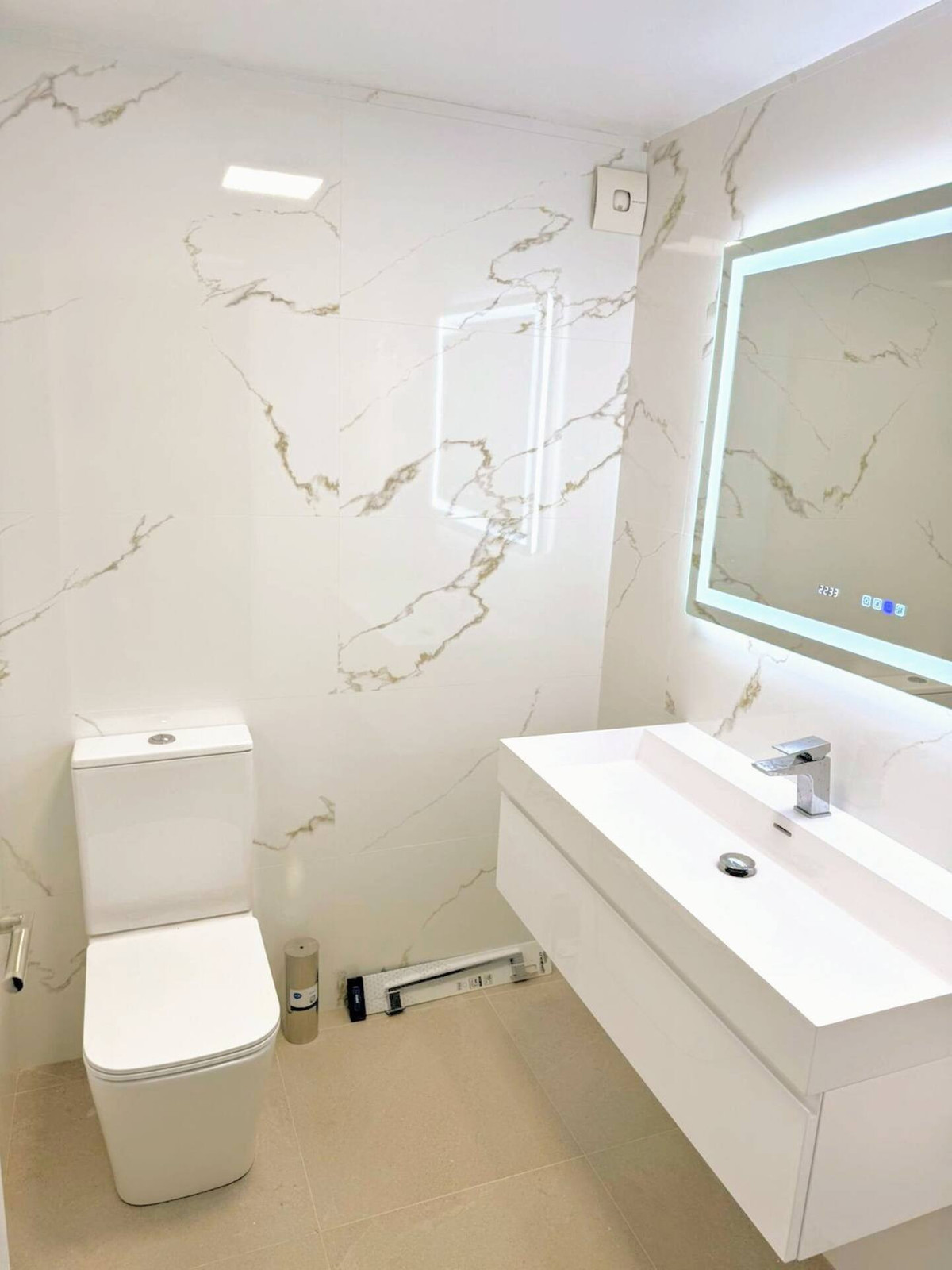 Appartement te koop in Calahonda | 4 slaapkamers H5076535