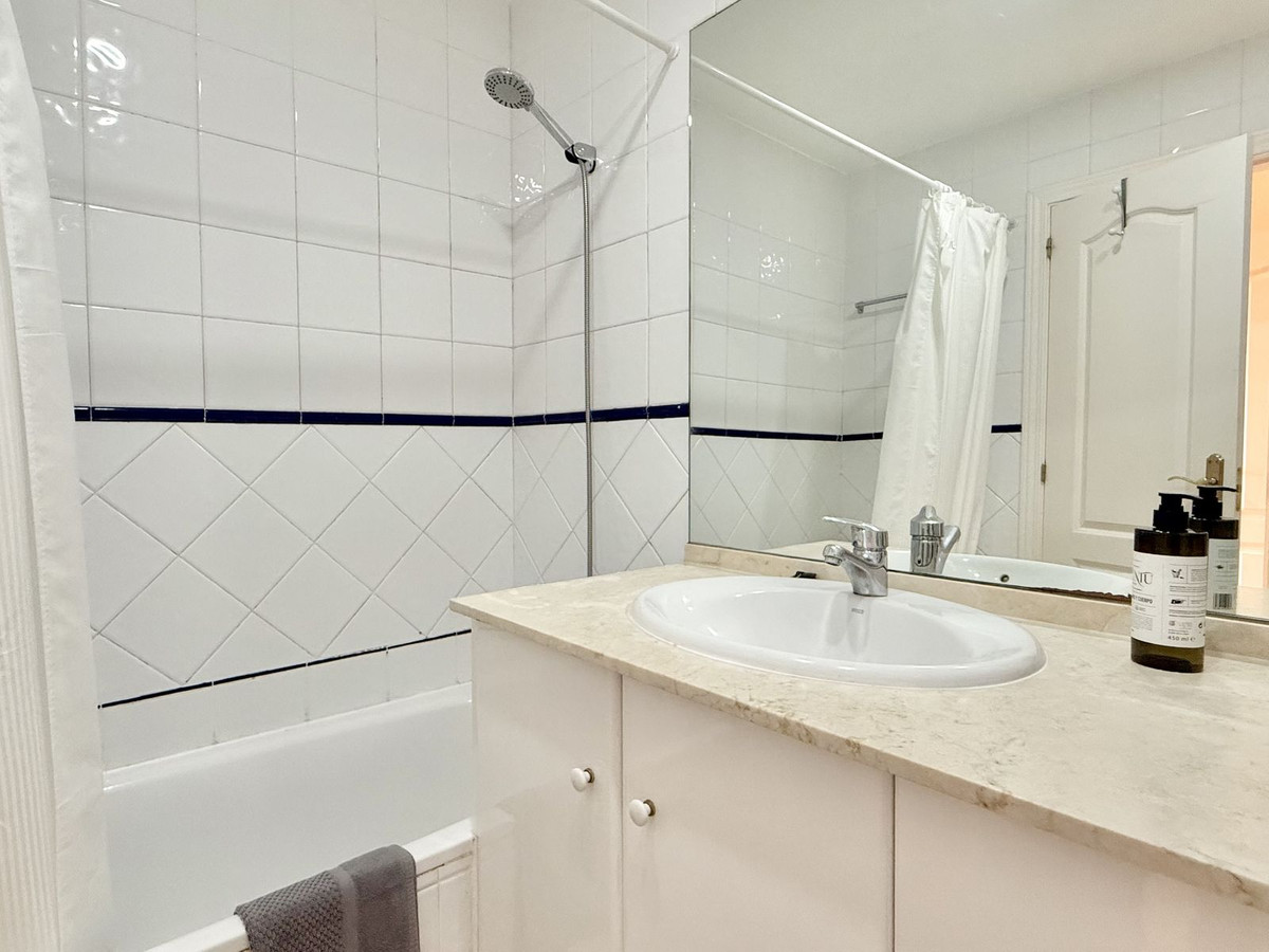 Appartement te koop in Mijas Costa | 2 slaapkamers H5077390