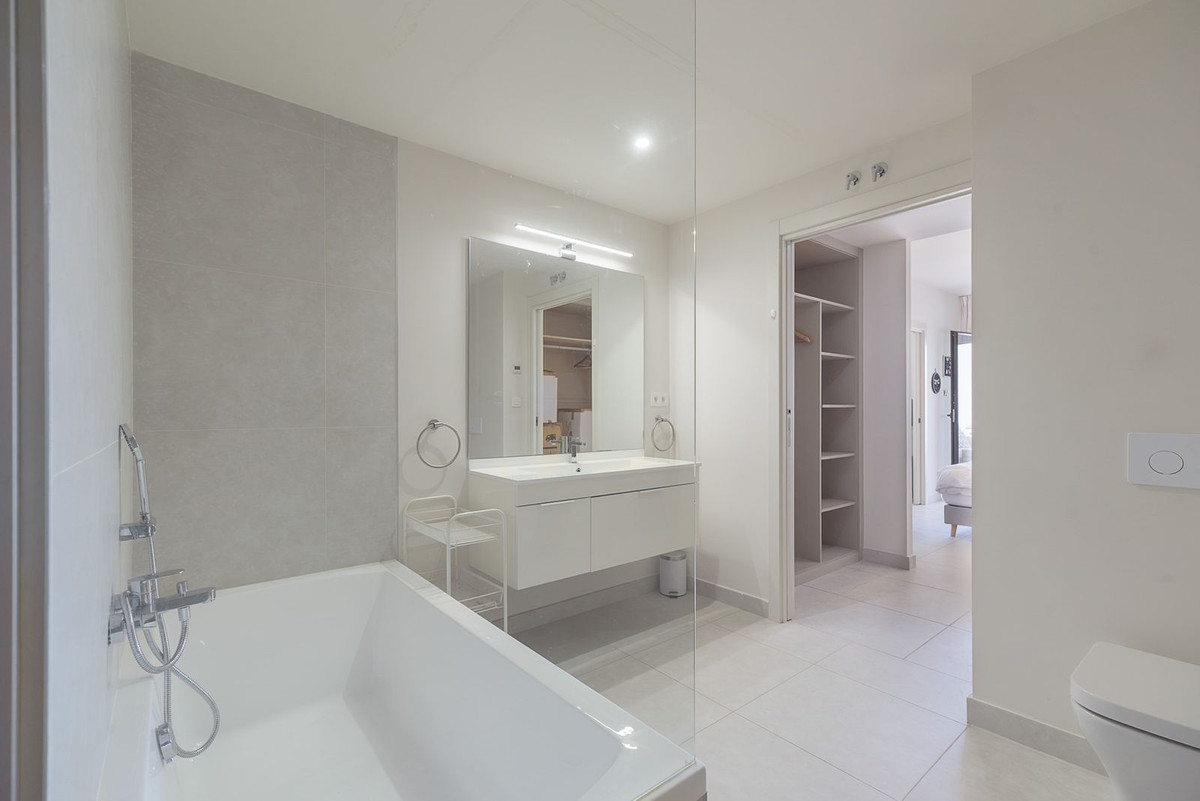Appartement te koop in Mijas Costa | 3 slaapkamers H5080765
