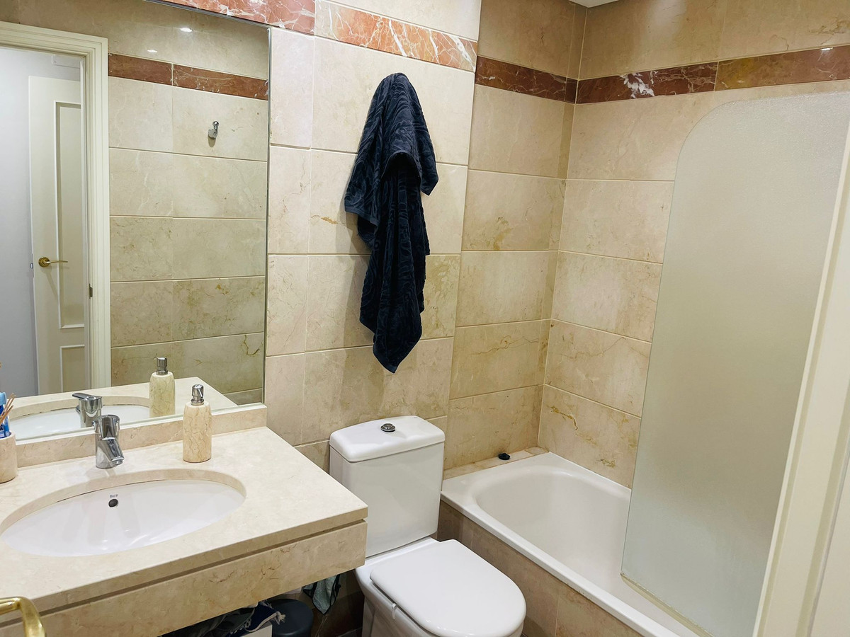 Apartment for sale in Mijas Costa | 2 bedrooms H5104624