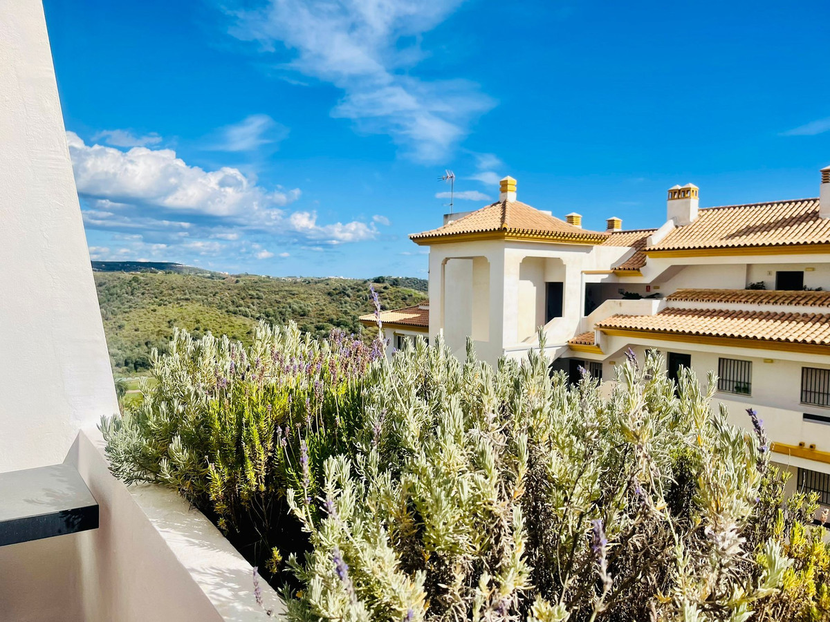 Apartment for sale in Mijas Costa | 2 bedrooms H5104624
