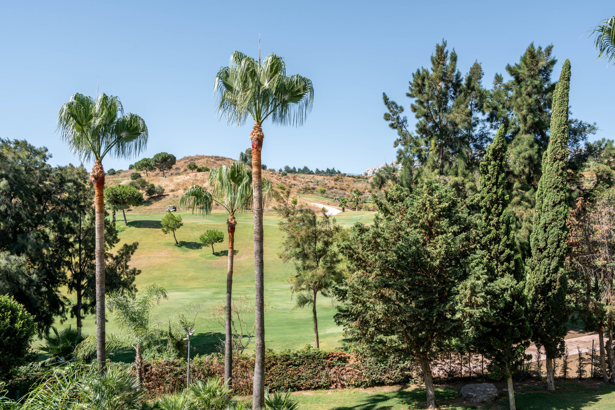 Apartment for sale in Mijas Costa | 2 bedrooms H5104624