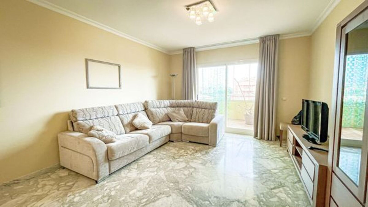 Appartement te koop in Mijas Costa | 2 slaapkamers H5116228