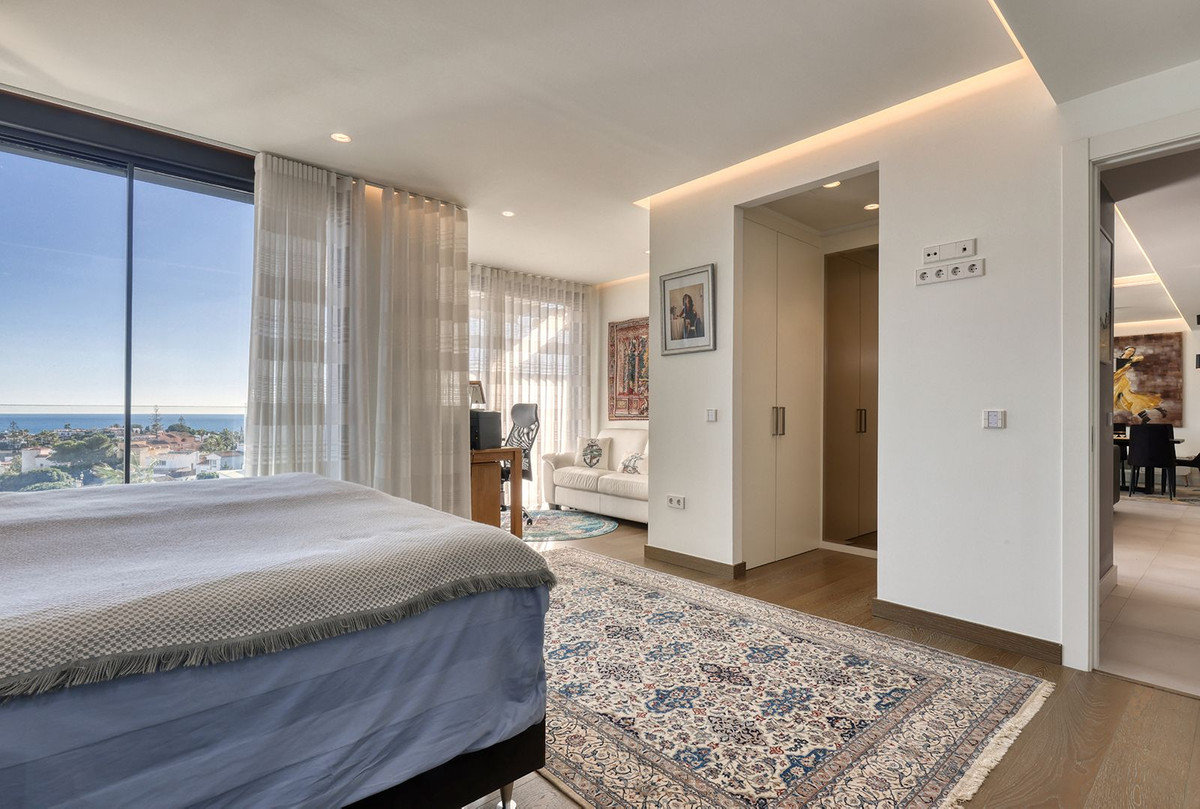 Appartement te koop in Mijas Costa | 5 slaapkamers H5118007