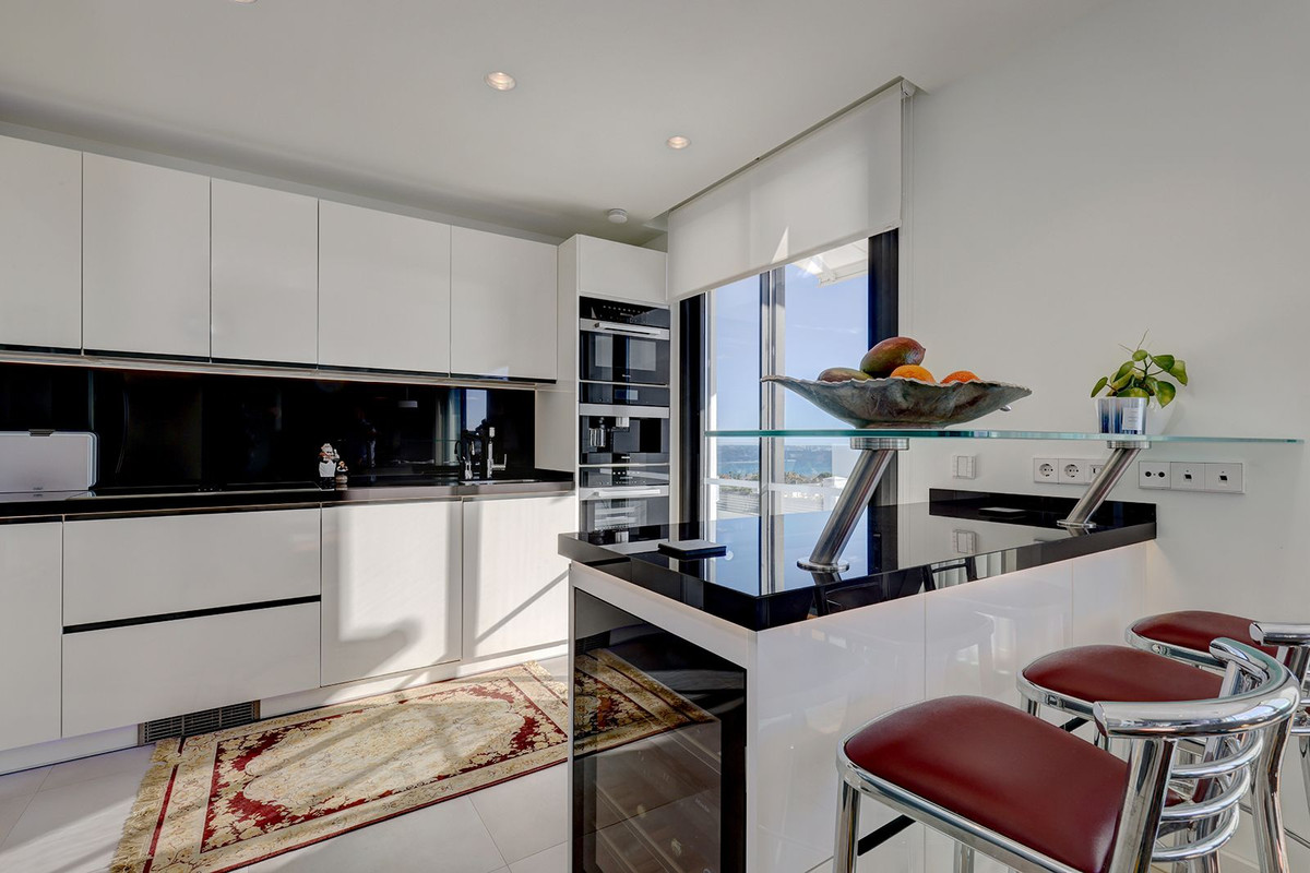 Appartement te koop in Mijas Costa | 5 slaapkamers H5118007