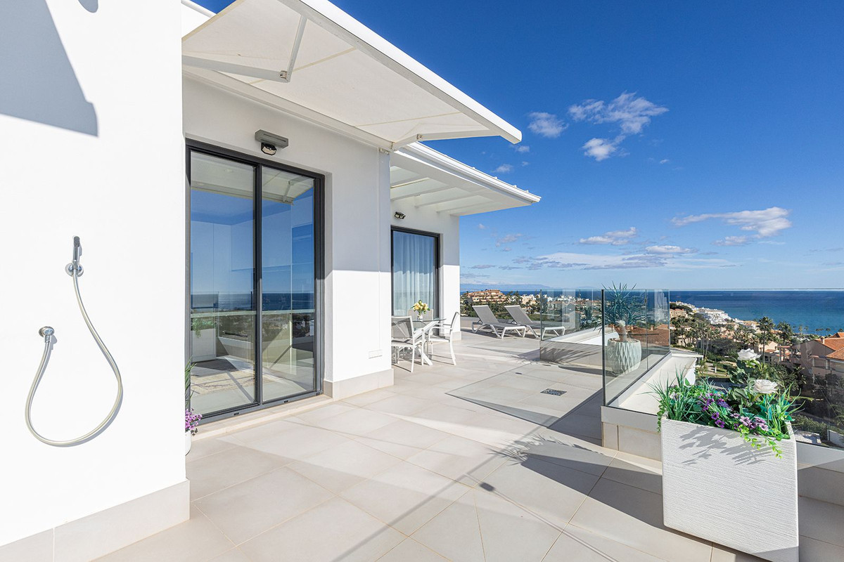 Appartement te koop in Mijas Costa | 5 slaapkamers H5118007