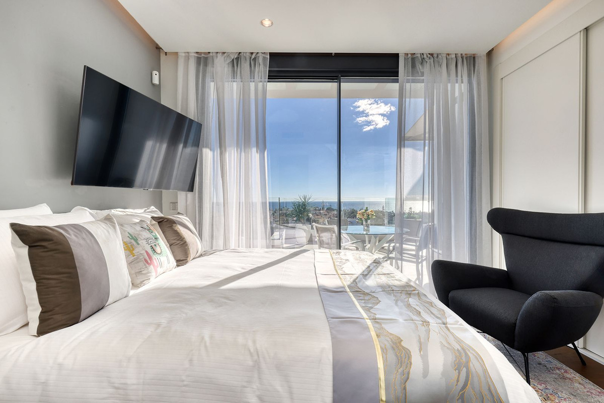 Appartement te koop in Mijas Costa | 5 slaapkamers H5118007