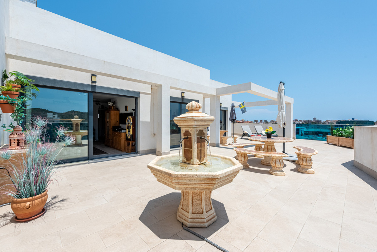 Penthouse te koop in Mijas Costa | 3 slaapkamers H5123236