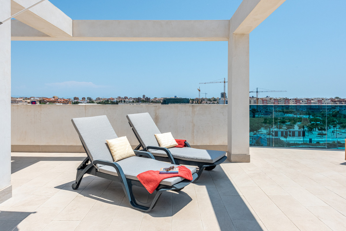 Penthouse te koop in Mijas Costa | 3 slaapkamers H5123236