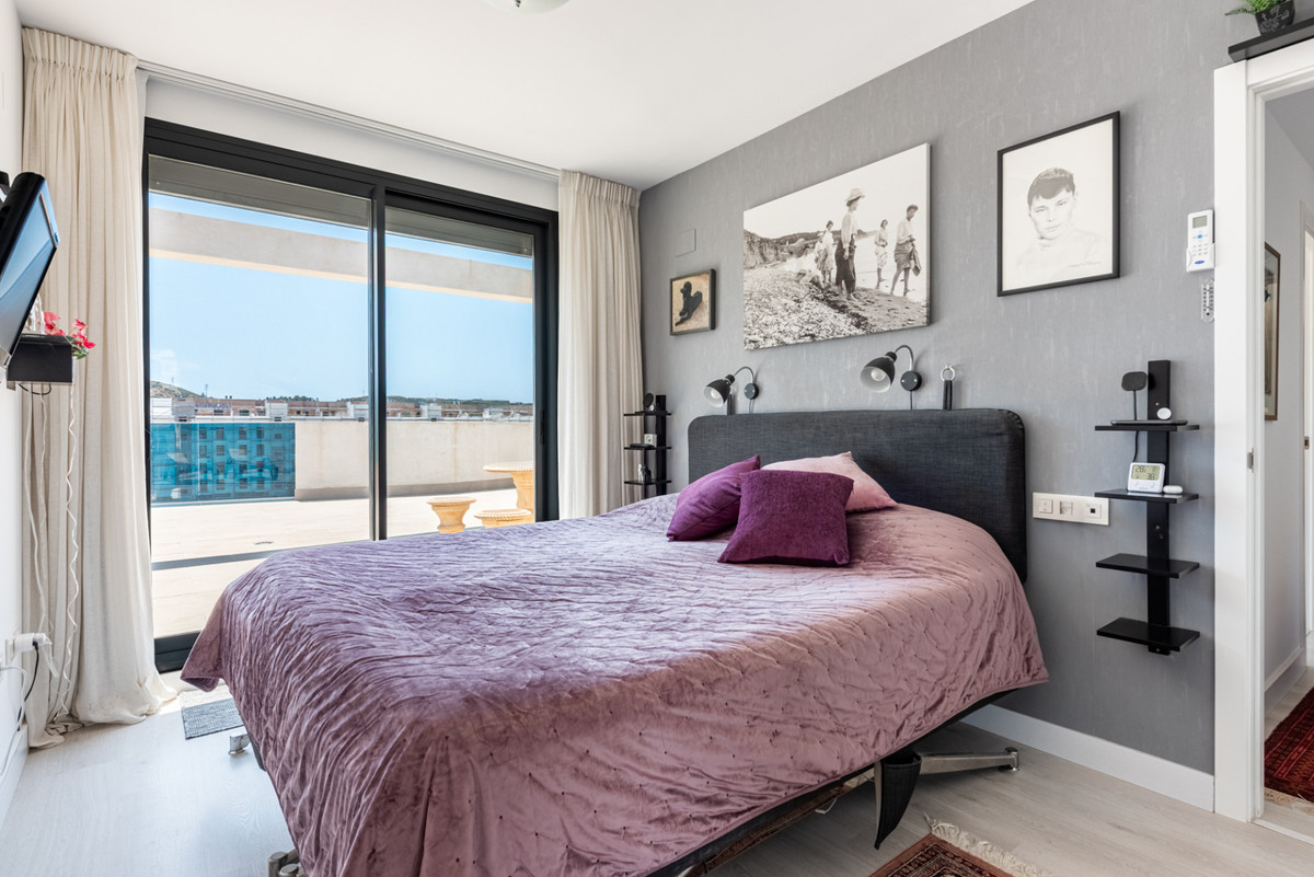 Penthouse te koop in Mijas Costa | 3 slaapkamers H5123236