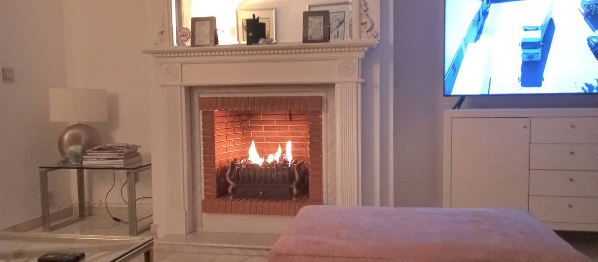 Appartement te koop in Mijas Costa | 4 slaapkamers H5257222