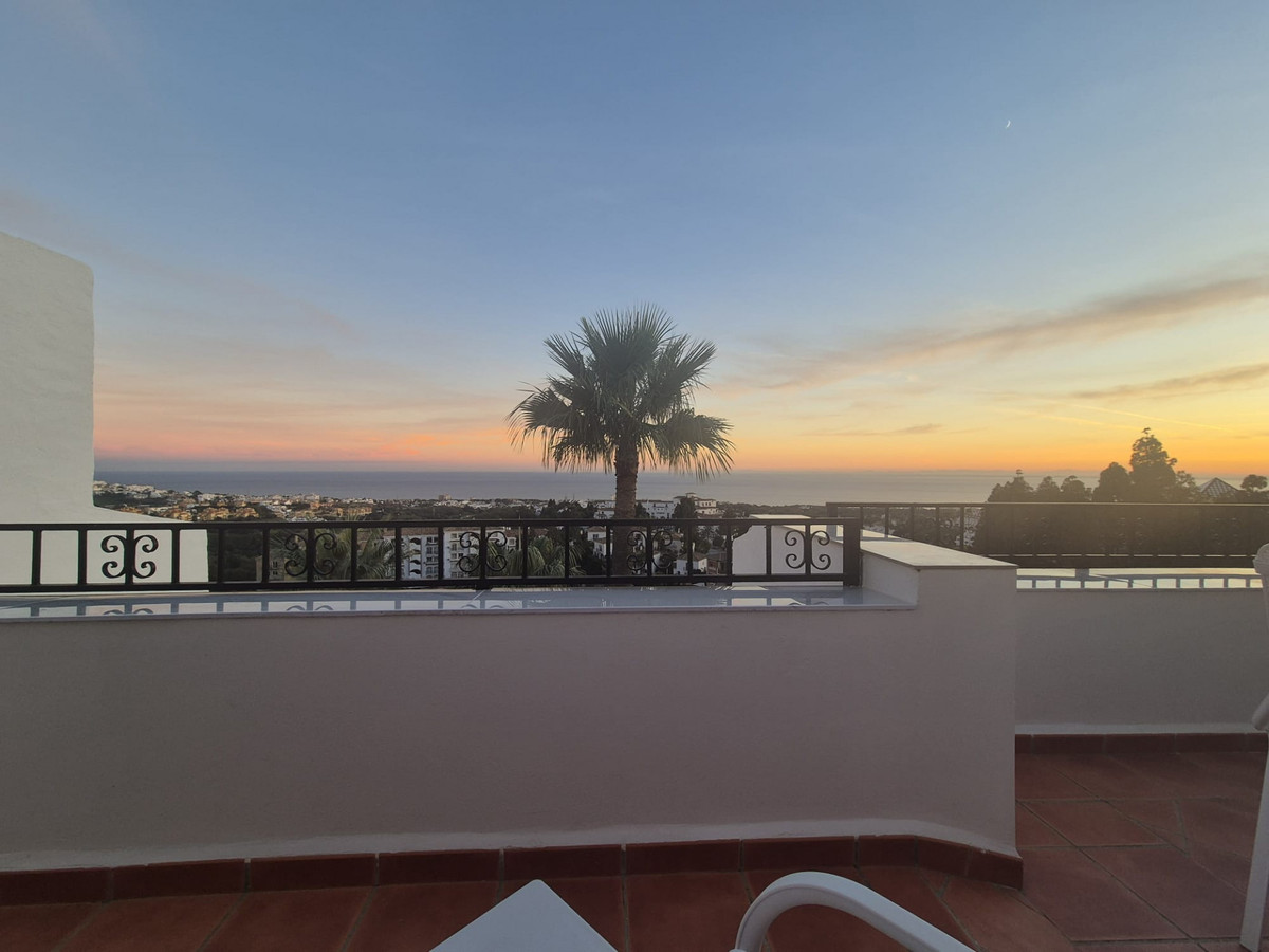 Appartement te koop in Mijas Costa | 4 slaapkamers H5257222