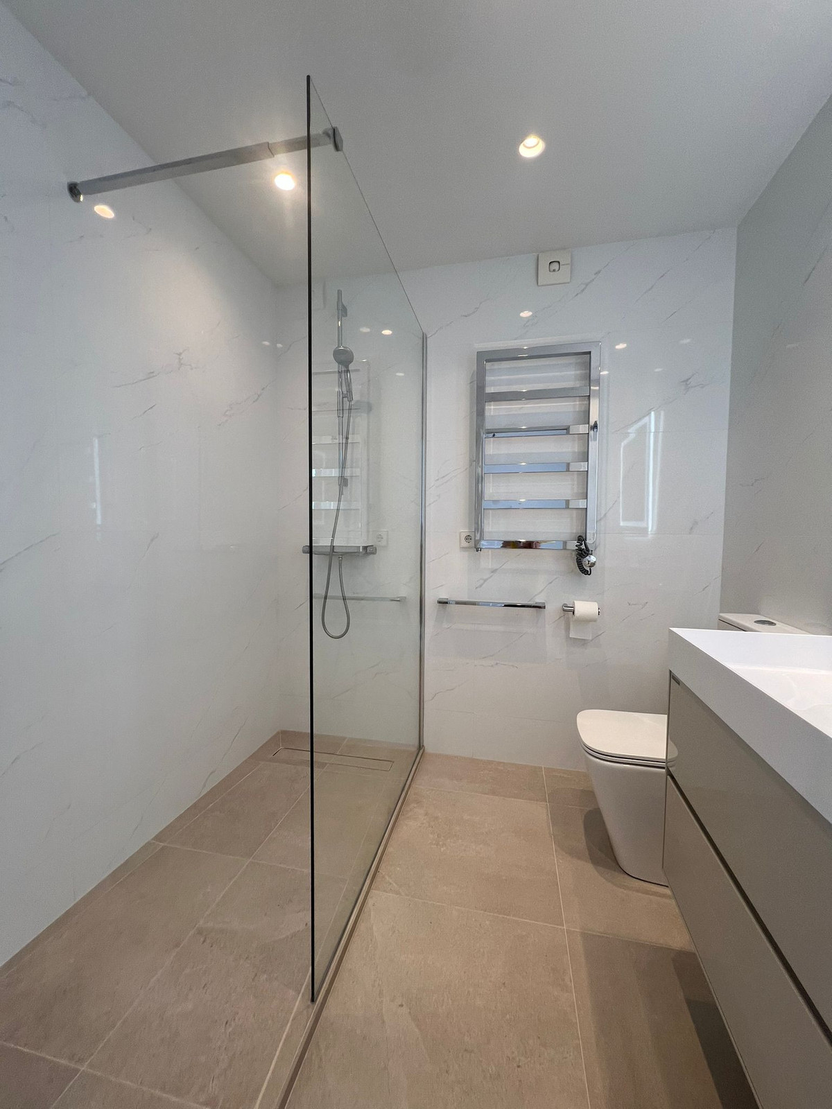 Appartement te koop in Mijas Costa | 4 slaapkamers H5257222