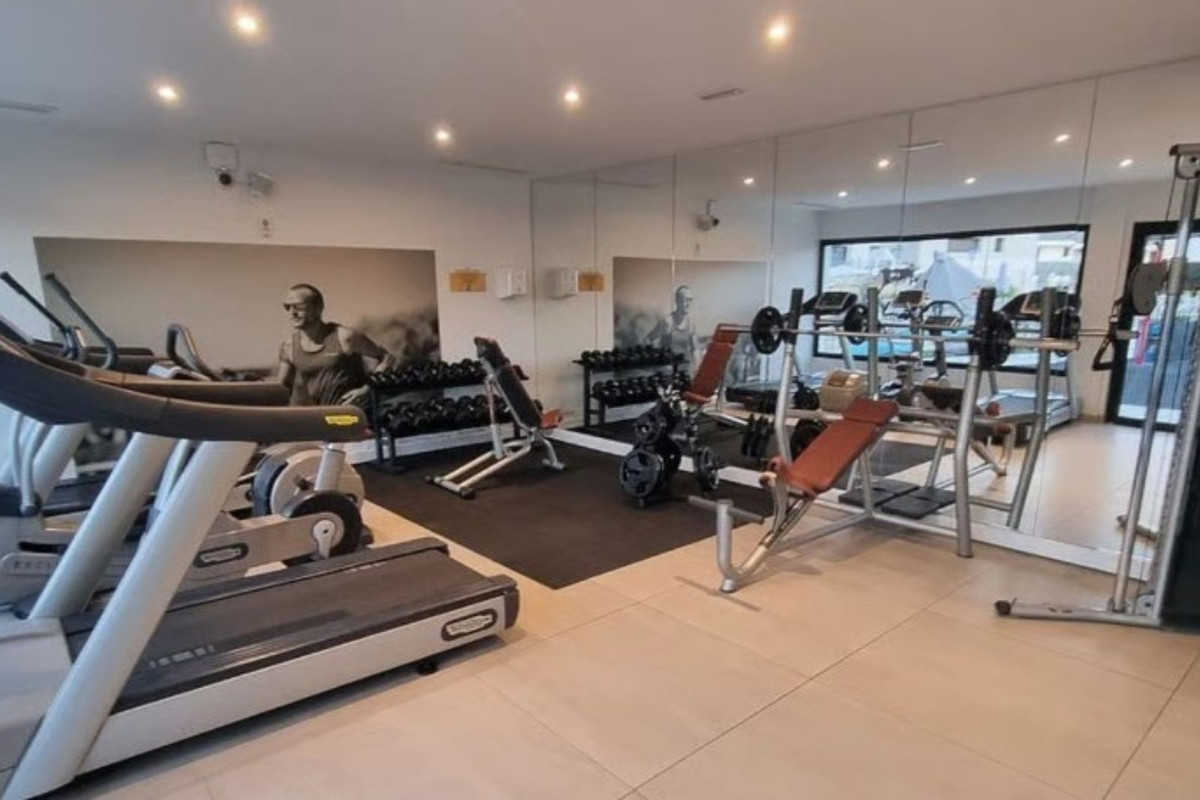 Appartement te koop in Mijas Costa | 4 slaapkamers H5293564