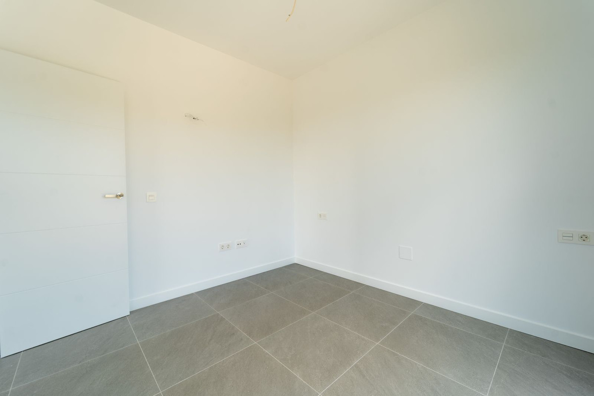 Appartement te koop in Mijas Costa | 2 slaapkamers H5304940