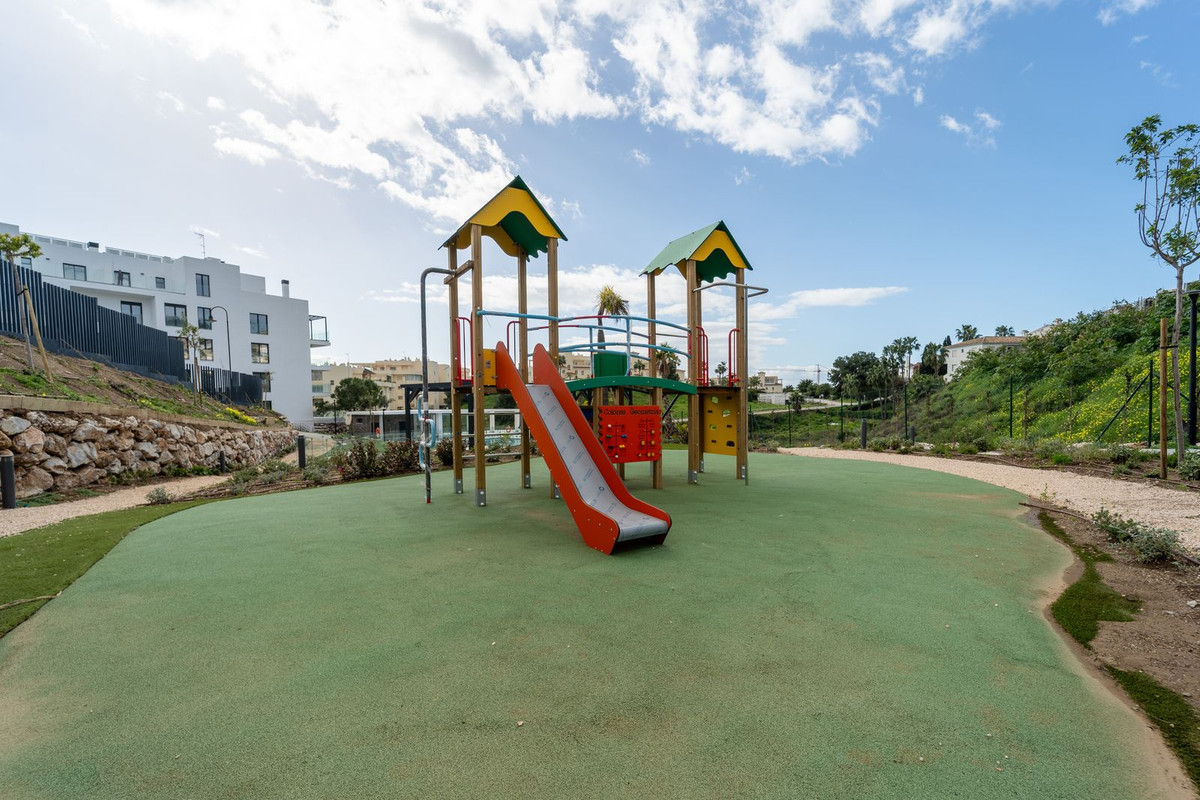 Appartement te koop in Mijas Costa | 2 slaapkamers H5304940