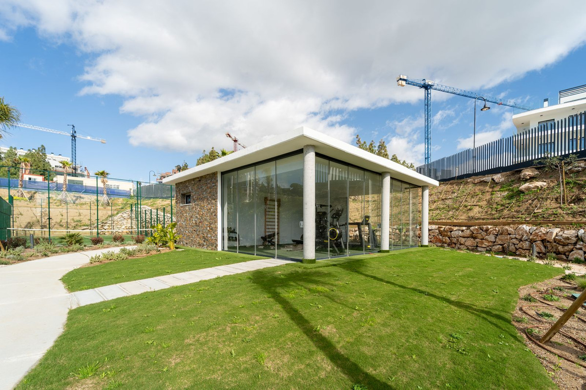 Appartement te koop in Mijas Costa | 2 slaapkamers H5304940