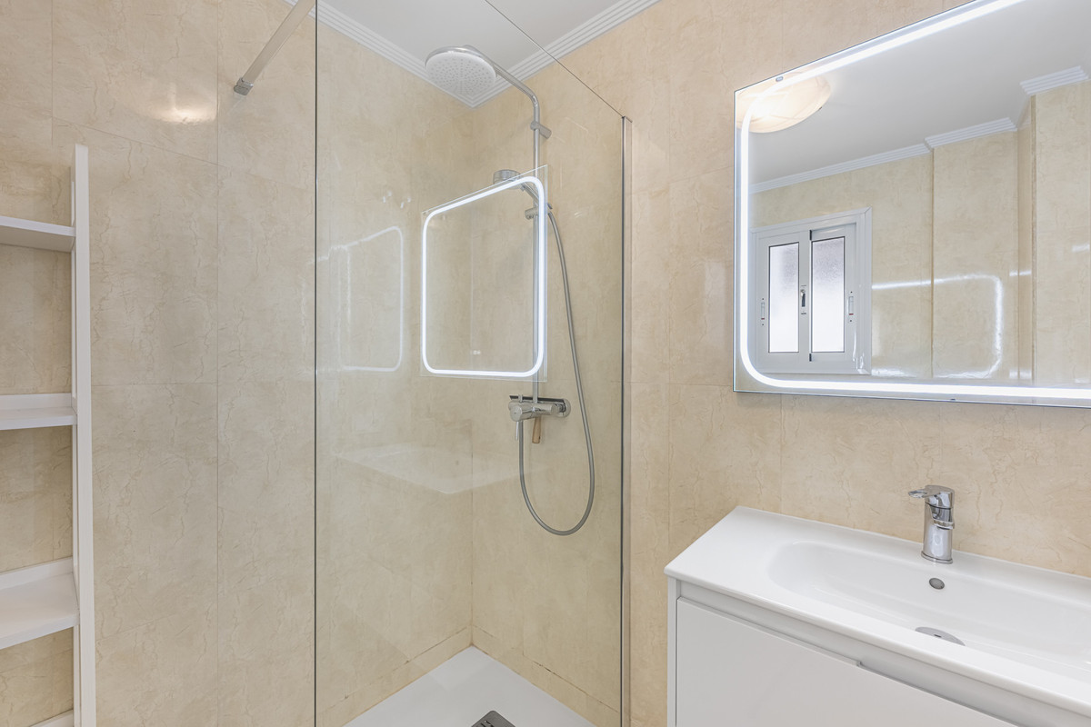 Appartement te koop in Mijas Costa | 2 slaapkamers H5311186