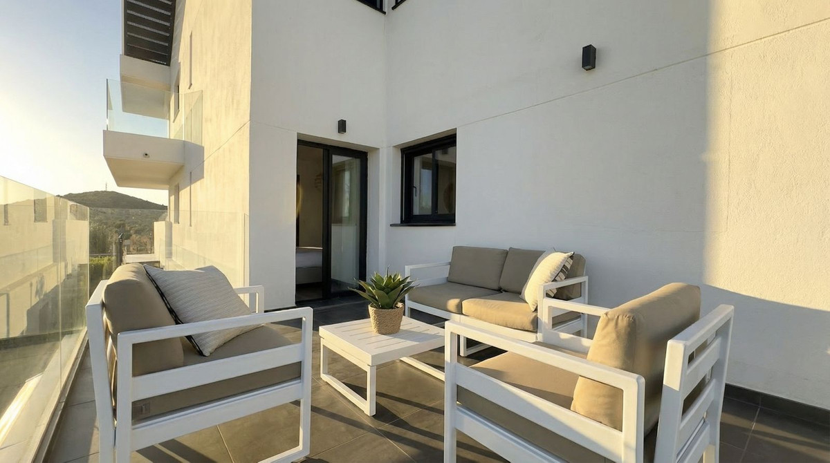 Appartement te koop in Mijas Costa | 4 slaapkamers H5315194