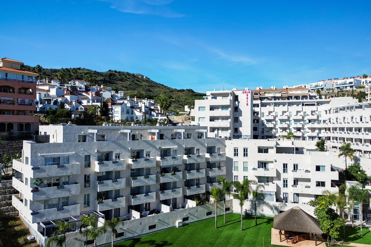 Penthouse te koop in Mijas Costa | 3 slaapkamers H5318803