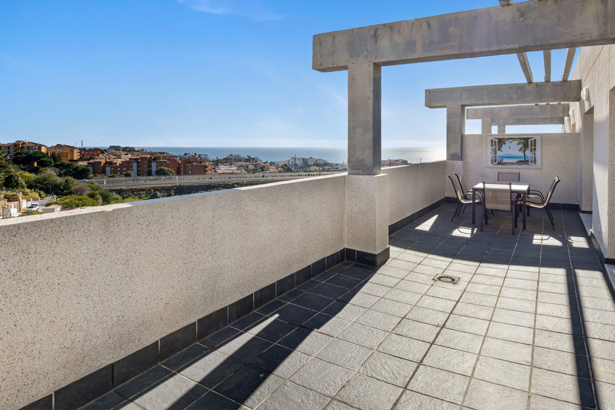 Penthouse te koop in Mijas Costa | 3 slaapkamers H5318803