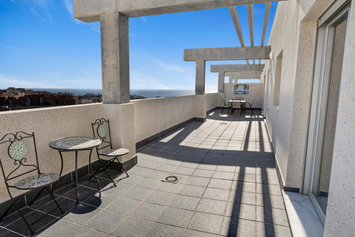 Penthouse te koop in Mijas Costa | 3 slaapkamers H5318803