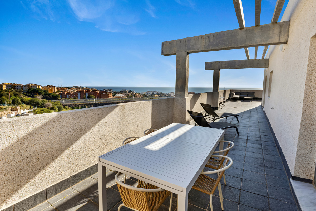 Penthouse te koop in Mijas Costa | 2 slaapkamers H5318806