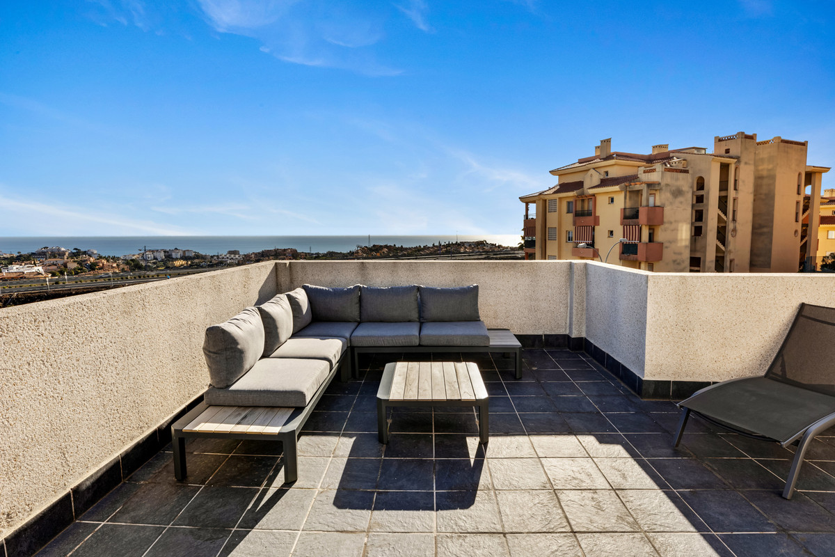 Penthouse te koop in Mijas Costa | 2 slaapkamers H5318806