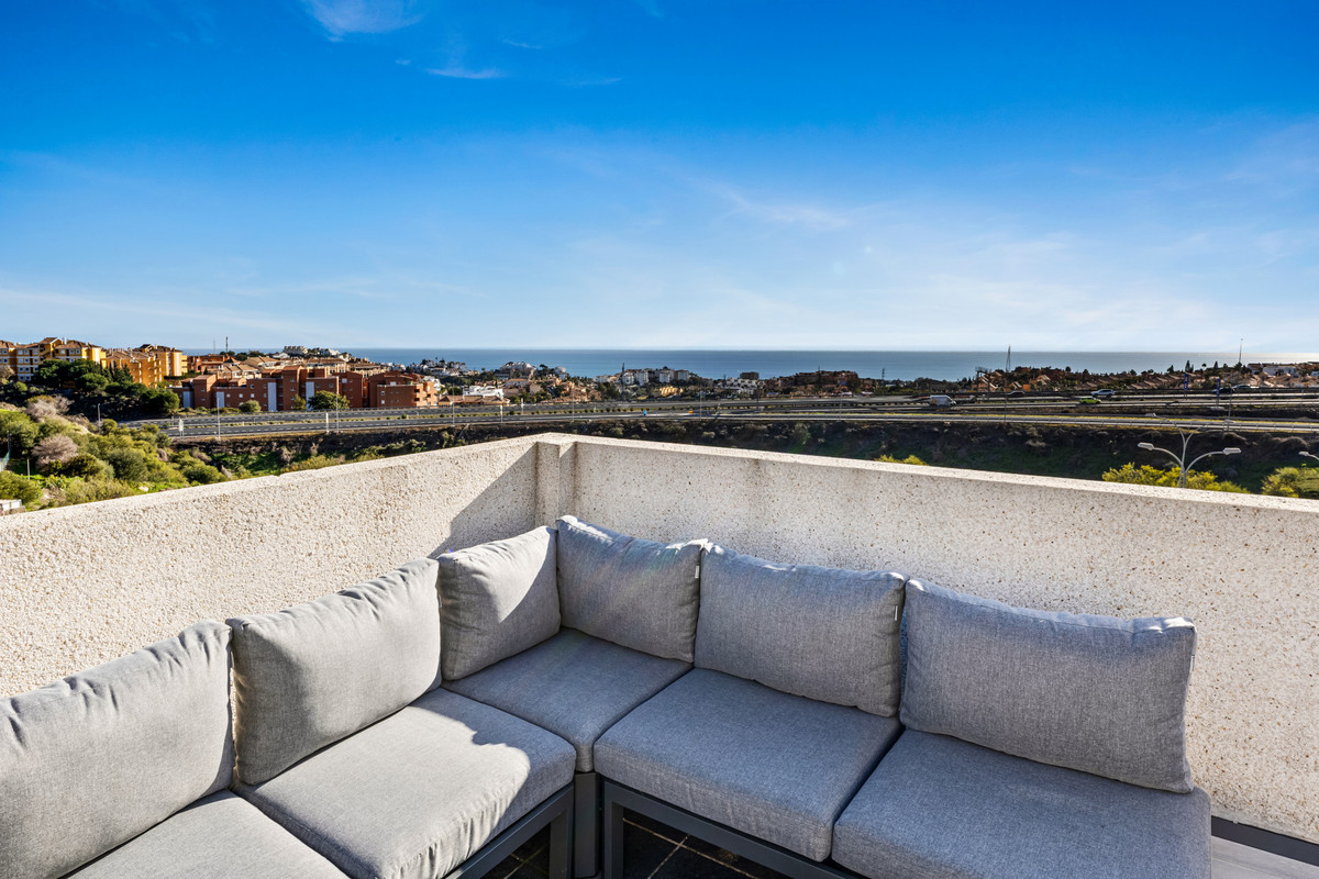 Penthouse te koop in Mijas Costa | 2 slaapkamers H5318806