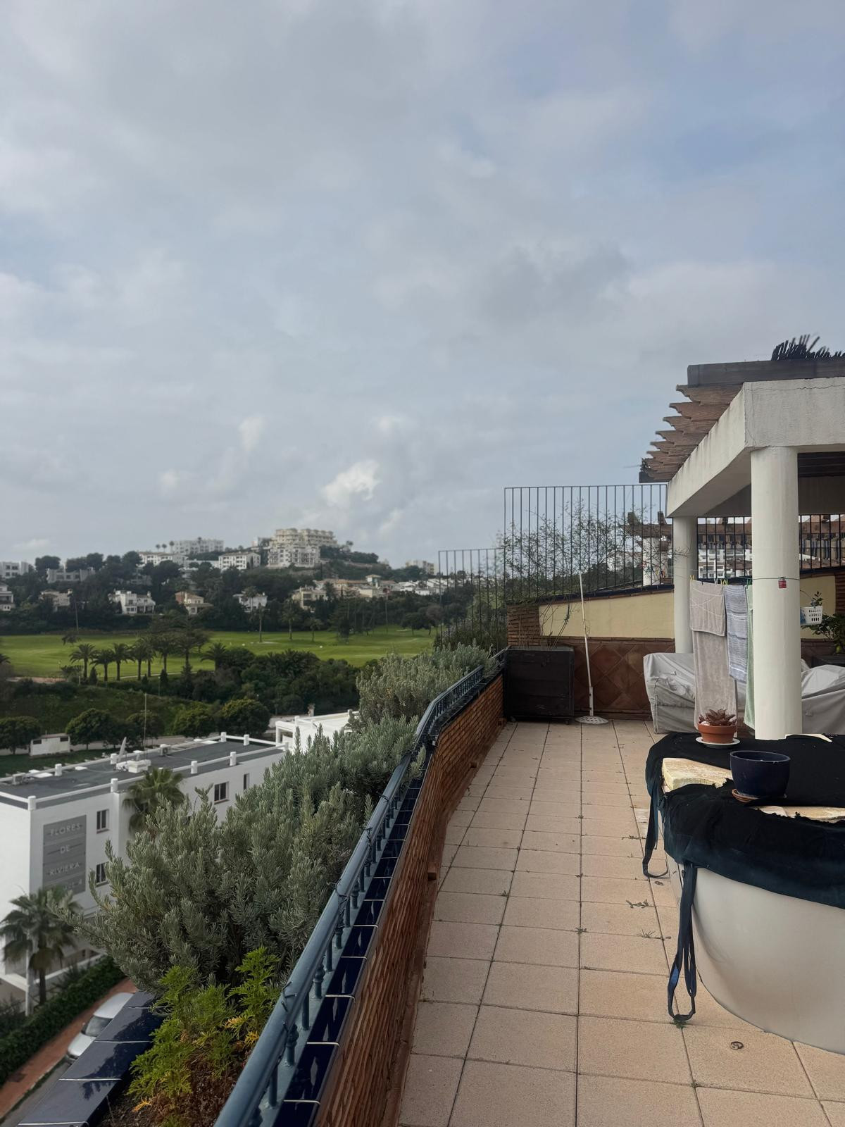 Penthouse te koop in Mijas Costa | 3 slaapkamers H5338147