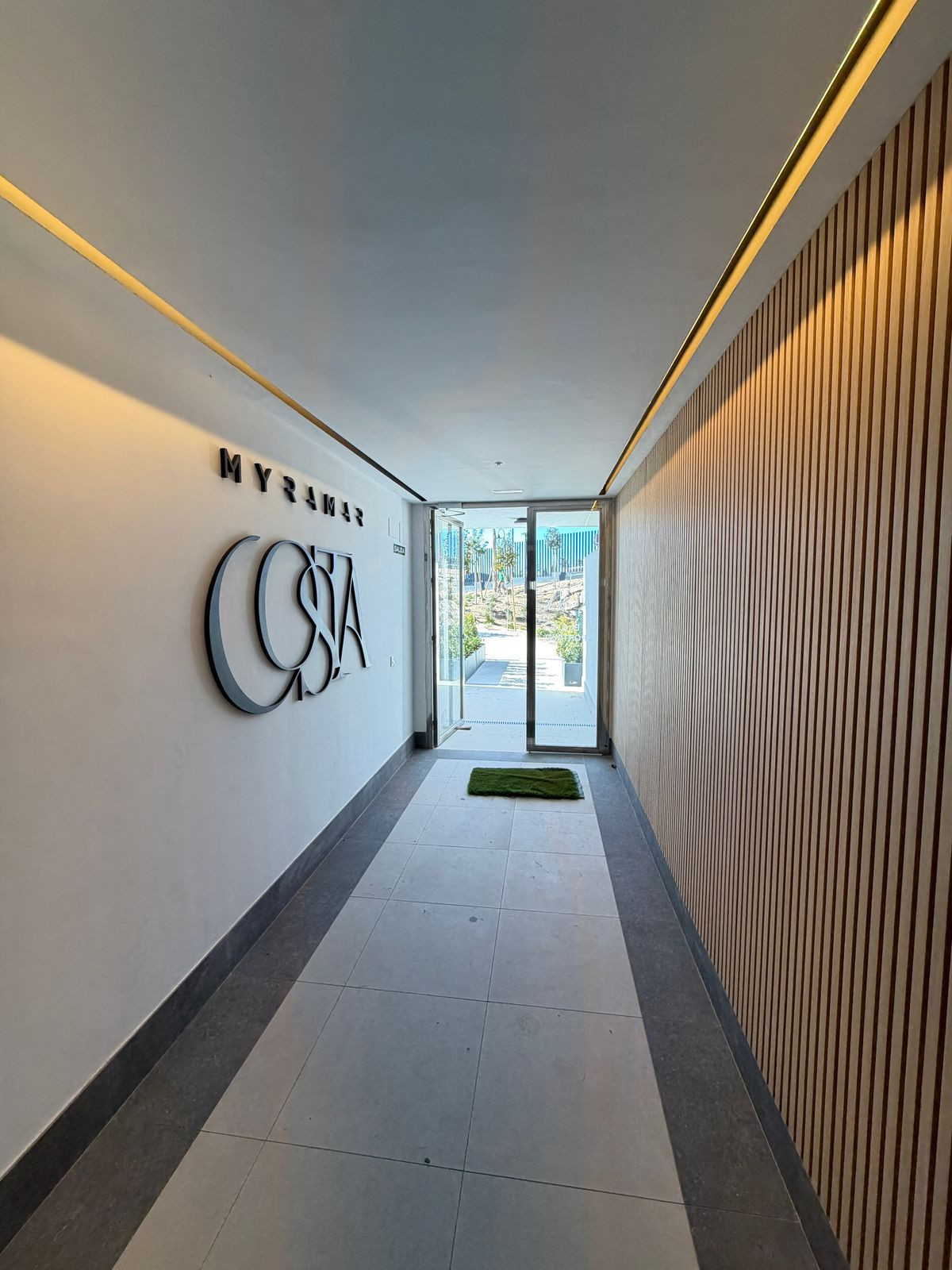 Appartement te koop in Mijas Costa | 2 slaapkamers H5357440