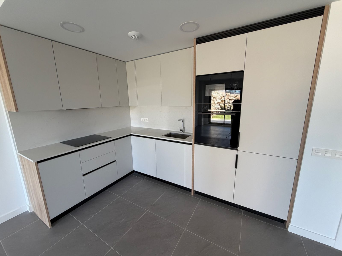 Appartement te koop in Mijas Costa | 2 slaapkamers H5357440