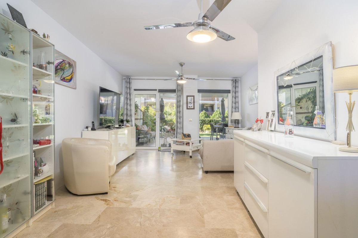 Appartement te koop in Mijas Costa | 2 slaapkamers H5374081