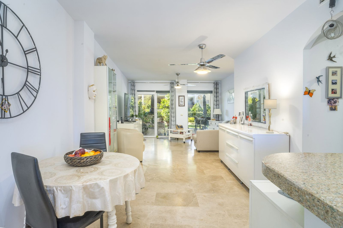 Appartement te koop in Mijas Costa | 2 slaapkamers H5374081