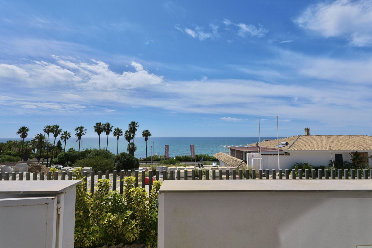 Appartement te koop in Mijas Costa | 4 slaapkamers H5374888
