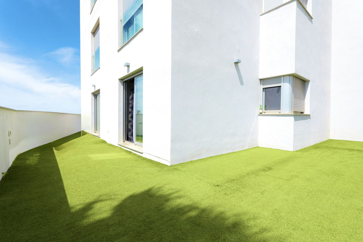 Appartement te koop in Mijas Costa | 4 slaapkamers H5374888