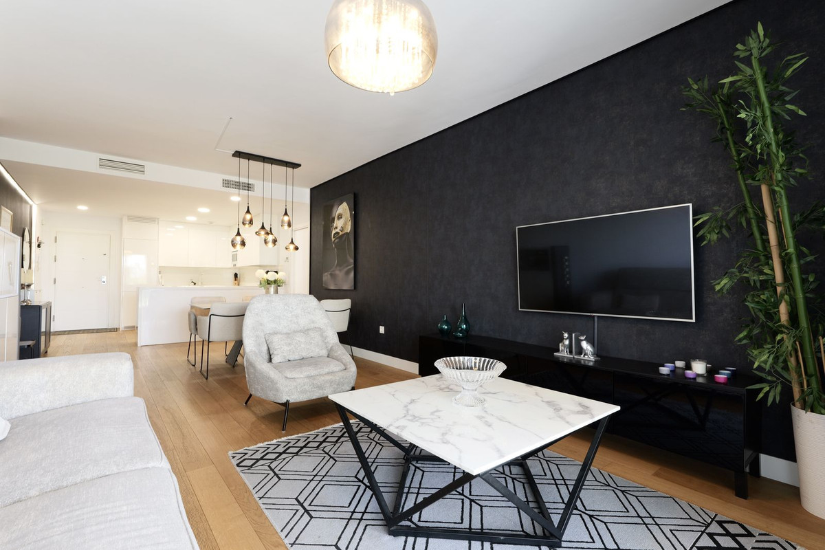 Appartement te koop in Mijas Costa | 4 slaapkamers H5374888