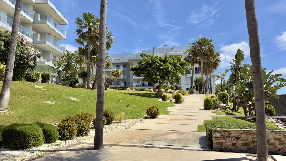 Appartement te koop in Mijas Costa | 4 slaapkamers H5374888