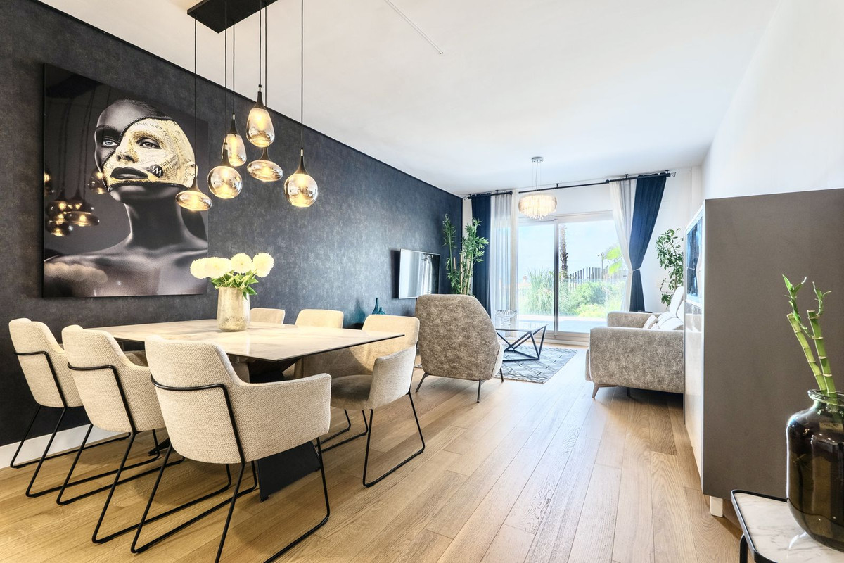 Appartement te koop in Mijas Costa | 4 slaapkamers H5374888